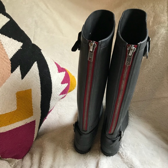 Saddle/Rain Boots ☔️ - Picture 2 of 7